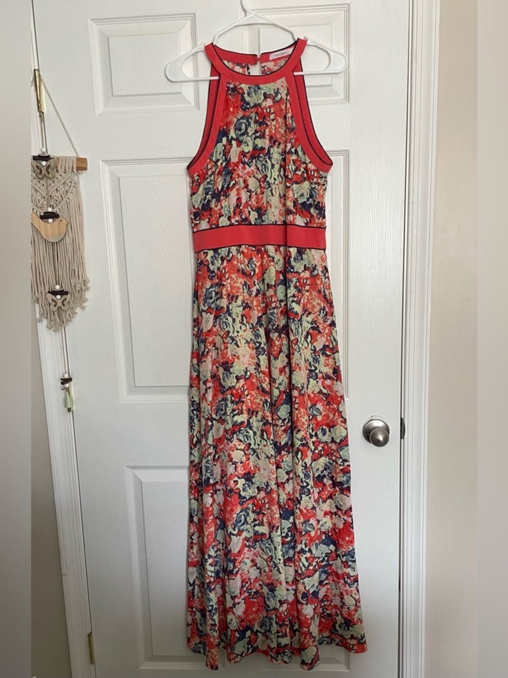Lucy Paris Women’s size Medium Coral Floral Dress with Navy and Cream